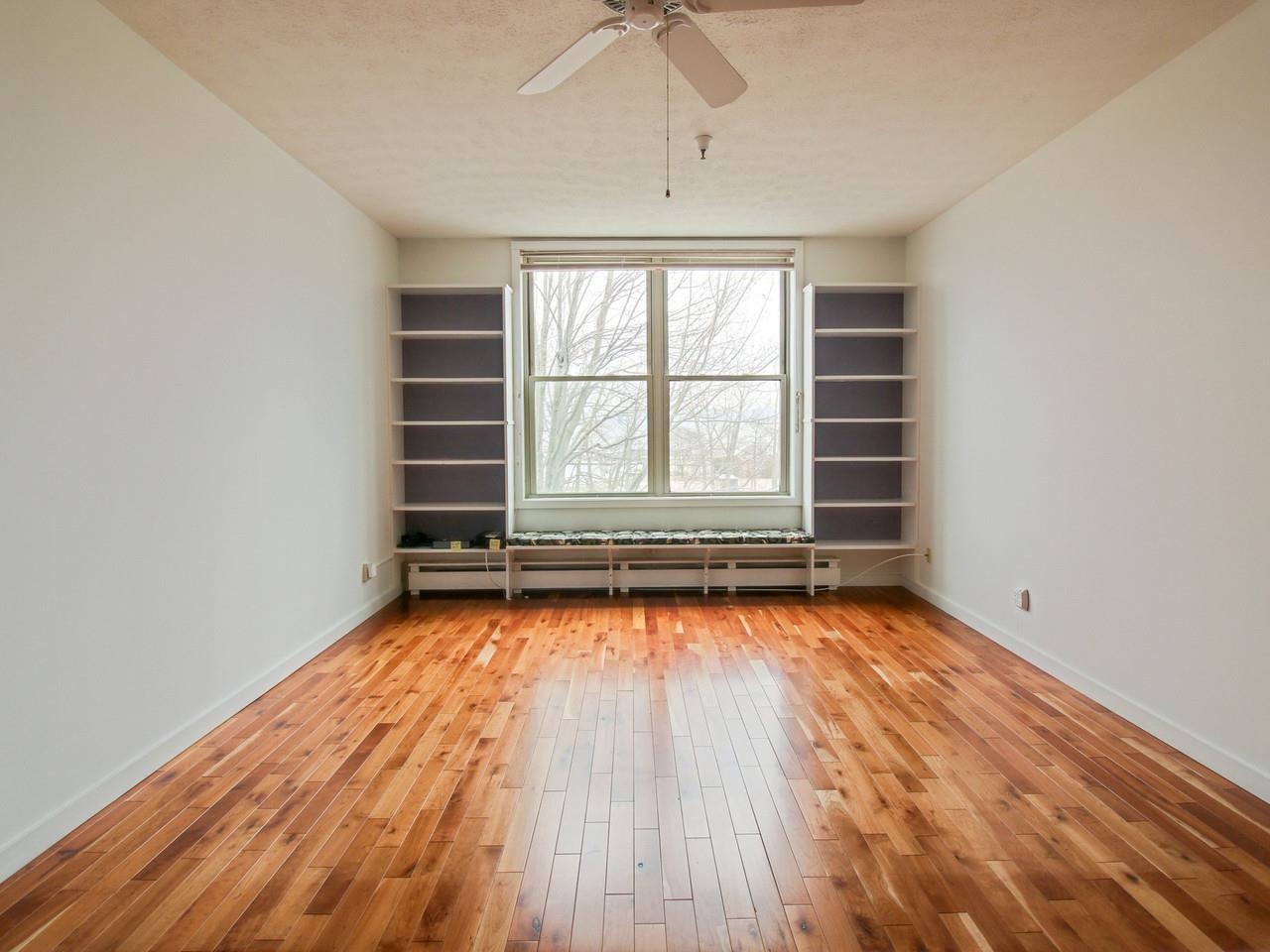216 Lake Street, Unit 303 Burlington, VT 05401 - Photo 8 of 40