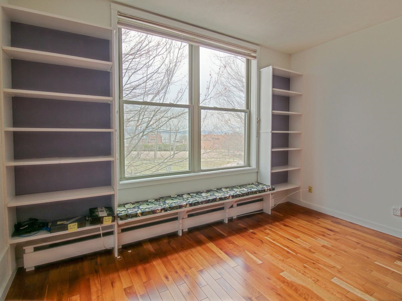 216 Lake Street, Unit 303 Burlington, VT 05401 - Photo 9 of 40