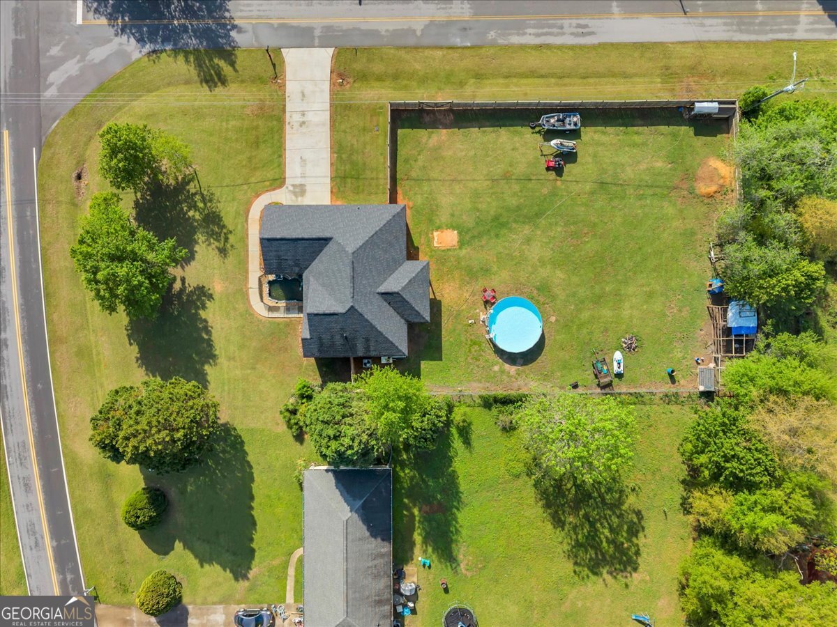 144 Summit Drive Byron, GA 31008 - Photo 33 of 42 a view of a garden
