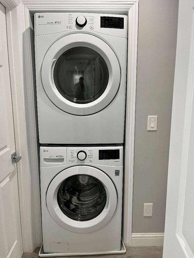 1073 Eighth Street Monterey, CA 93940 - Photo 11 of 11 a utility room with dryer and washer
