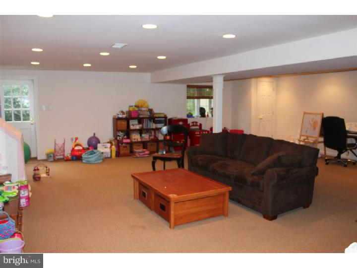 712 Malin Road Newtown Square, PA 19073 - Photo 15 of 21 Gallery Image 15