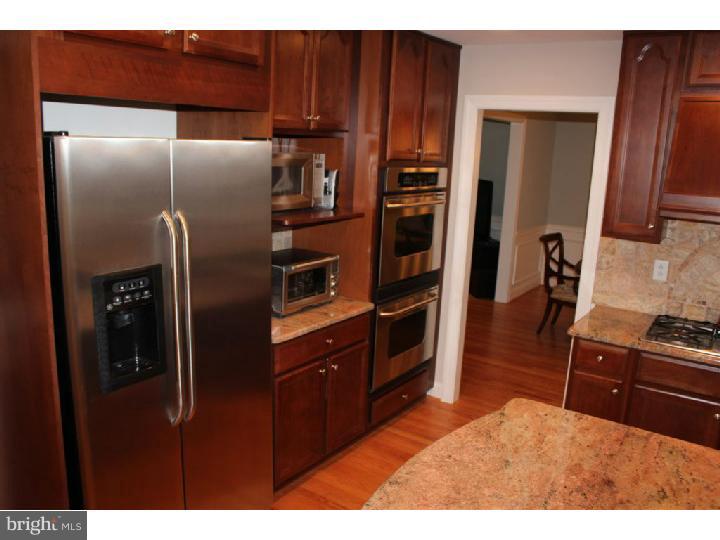 712 Malin Road Newtown Square, PA 19073 - Photo 4 of 21 Gallery Image 4