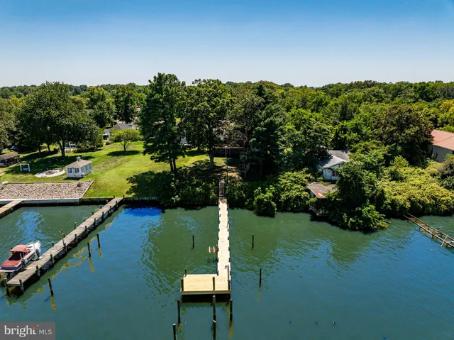 $834,900 | 3800 Edgewater Place, Baltimore, MD 21222