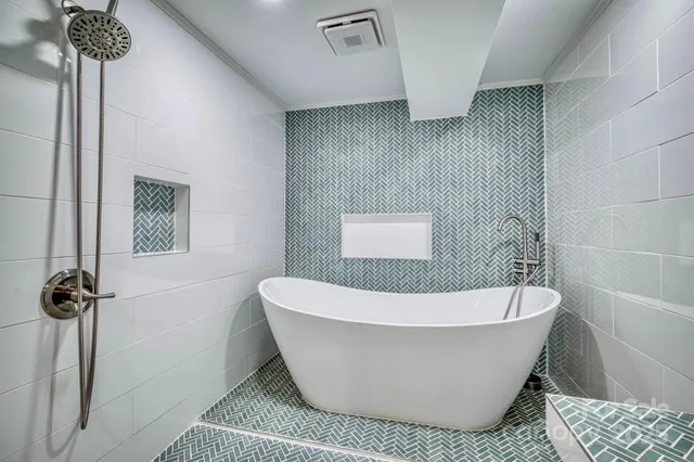 $398,000 | 4897 Calico Road, Lenoir, NC 28645