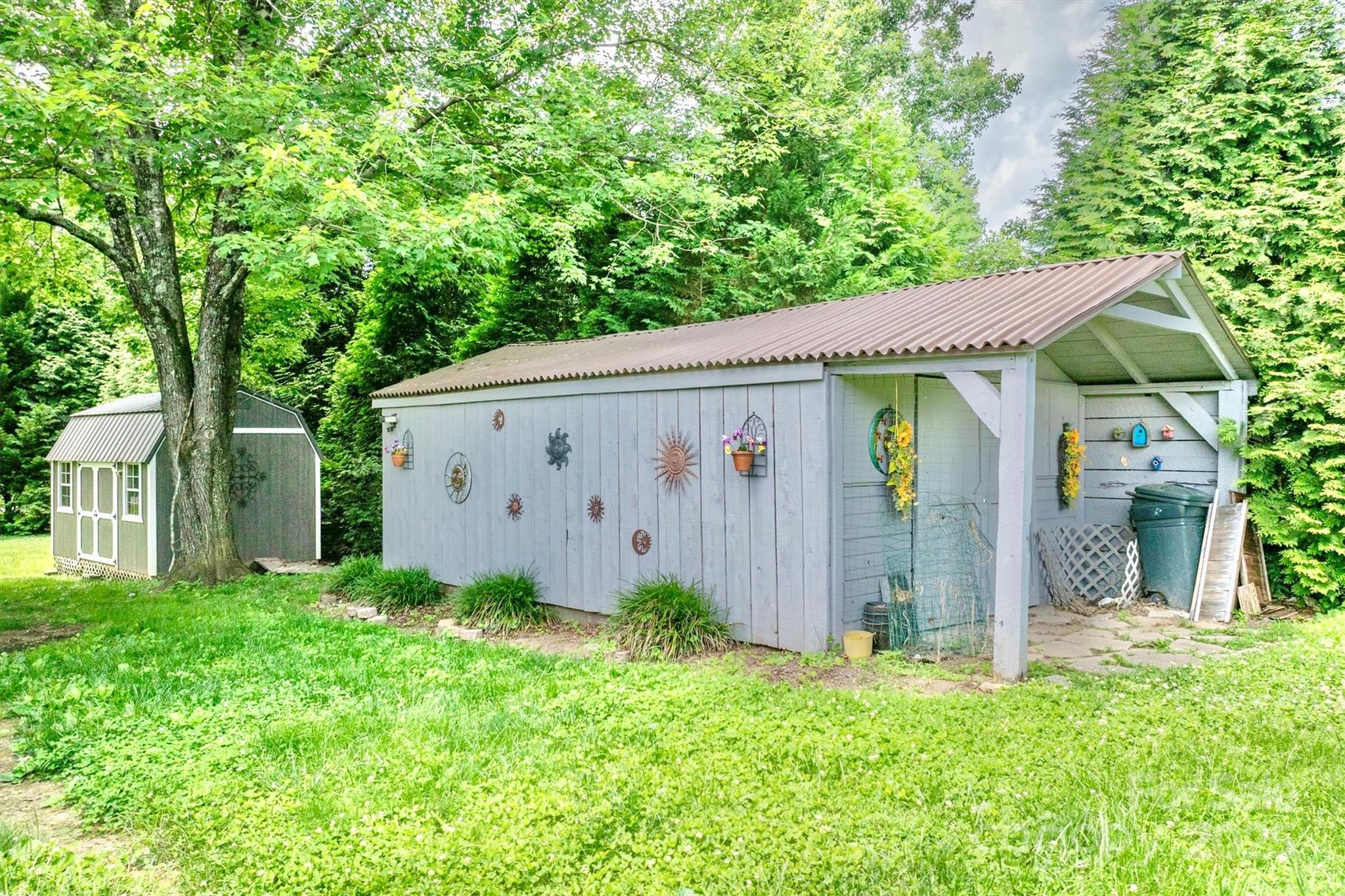 4897 Calico Road Lenoir, NC 28645 - Photo 33 of 35