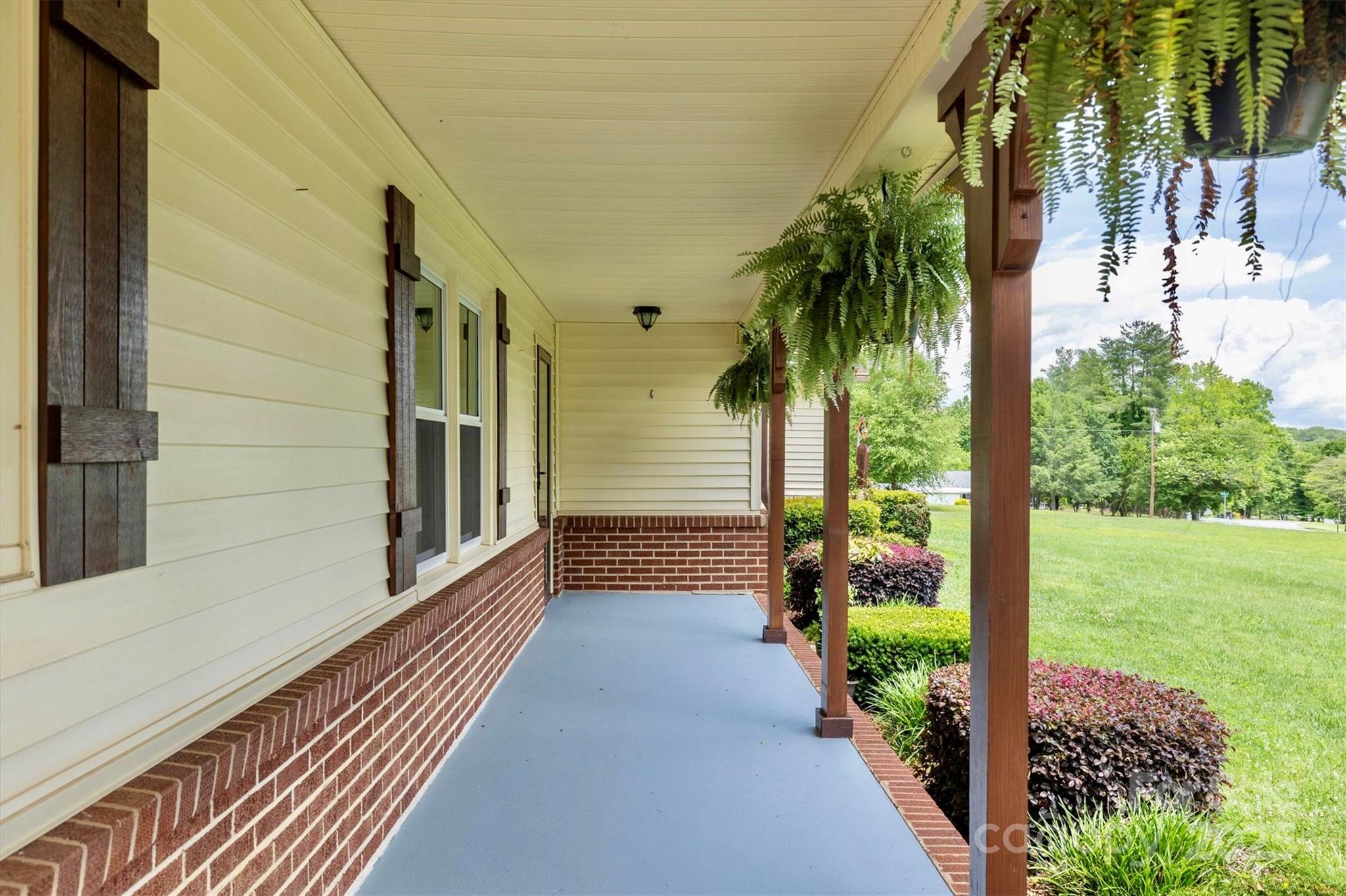 4897 Calico Road Lenoir, NC 28645 - Photo 6 of 35