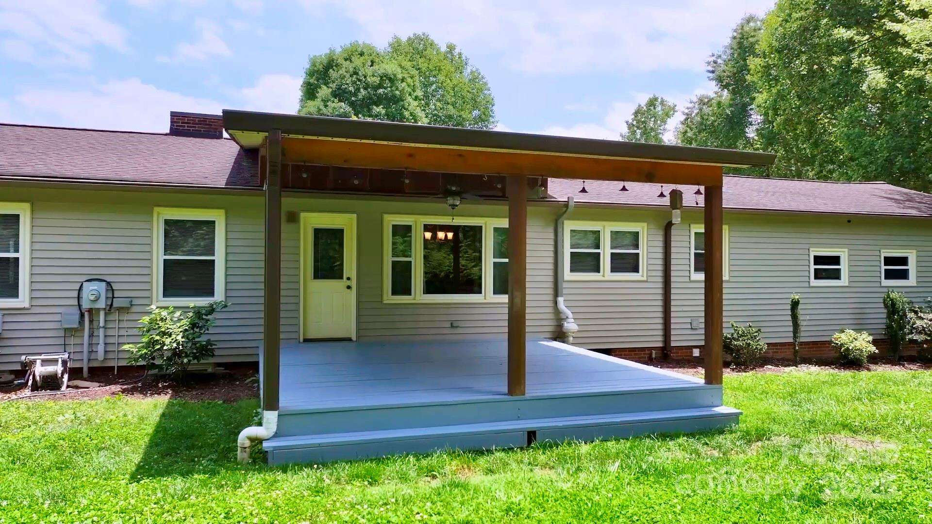 4897 Calico Road Lenoir, NC 28645 - Photo 8 of 35