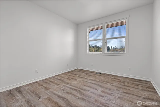 $699,999 | 25329 103rd Avenue East, Graham, WA 98338