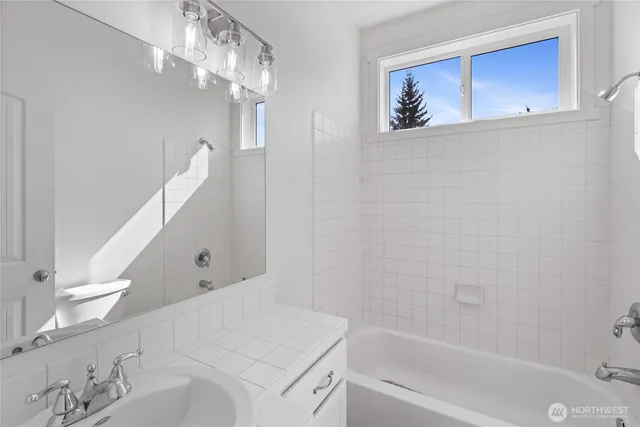 $699,999 | 25329 103rd Avenue East, Graham, WA 98338