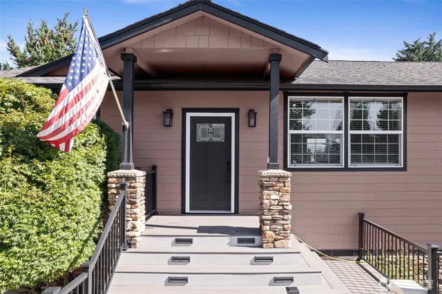 $699,999 | 25329 103rd Avenue East, Graham, WA 98338