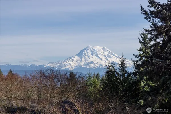 $684,999 | 25329 103rd Avenue East, Graham, WA 98338