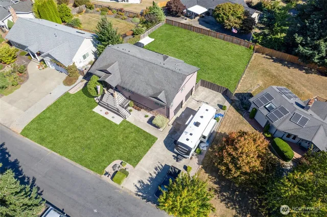 $699,999 | 25329 103rd Avenue East, Graham, WA 98338