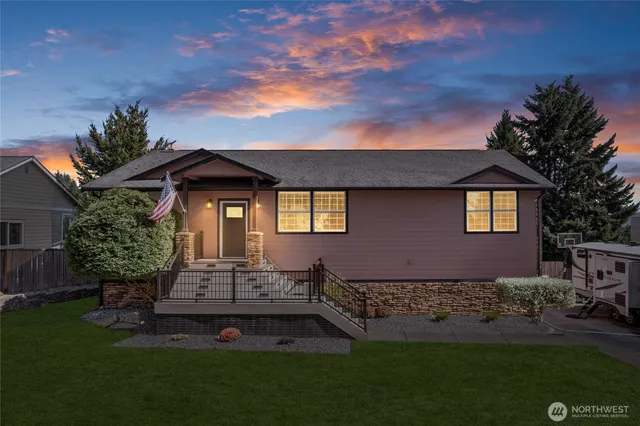 $699,999 | 25329 103rd Avenue East, Graham, WA 98338