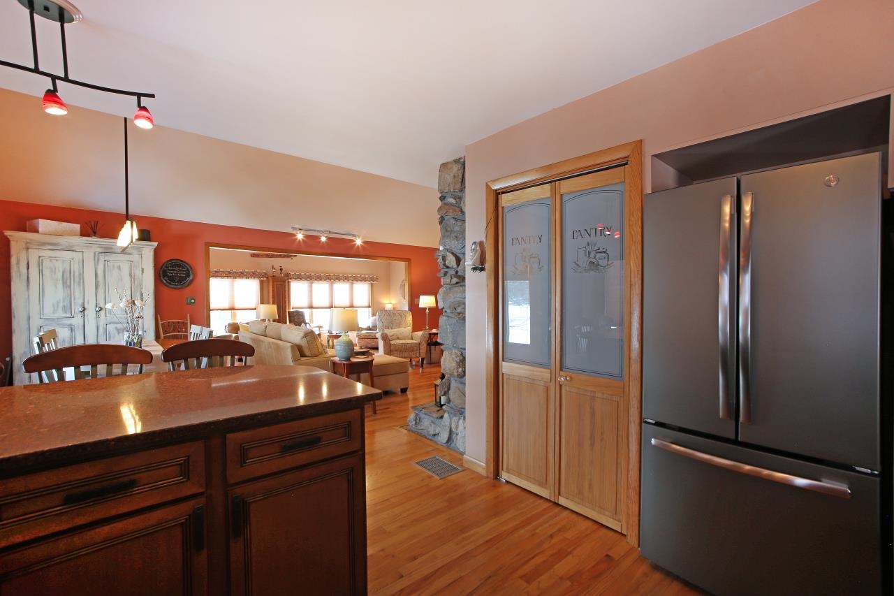 1 Grandview Avenue Derry, NH 03038 - Photo 12 of 60