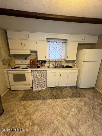 $1,800 | 4 Pleasant Street, Adams, MA 01220