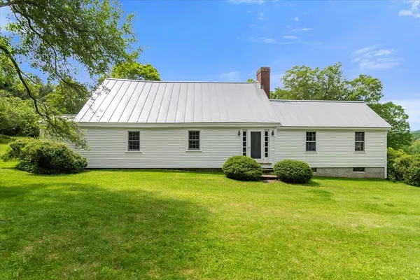 $875,000 | 636 Dexter Road, Shaftsbury, VT 05262