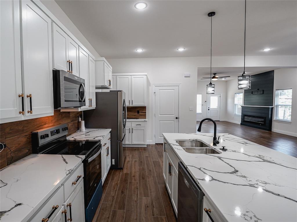 4206 Colonial Avenue Dallas, TX 75215 - Photo 11 of 25