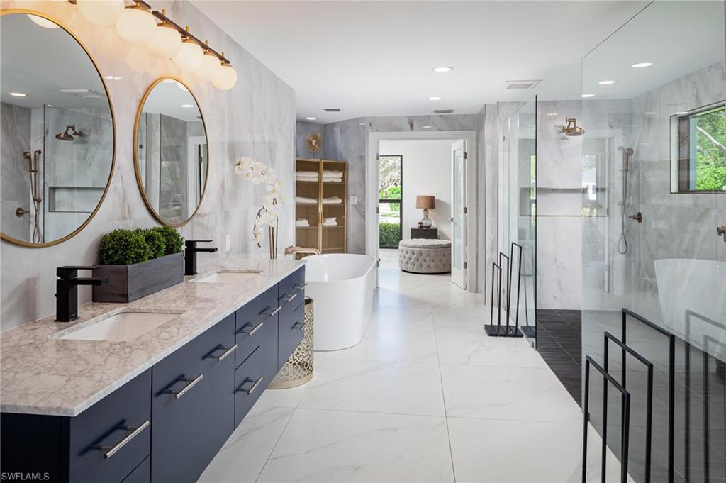 620 Carica Road Naples, FL 34108 - Photo 15 of 30