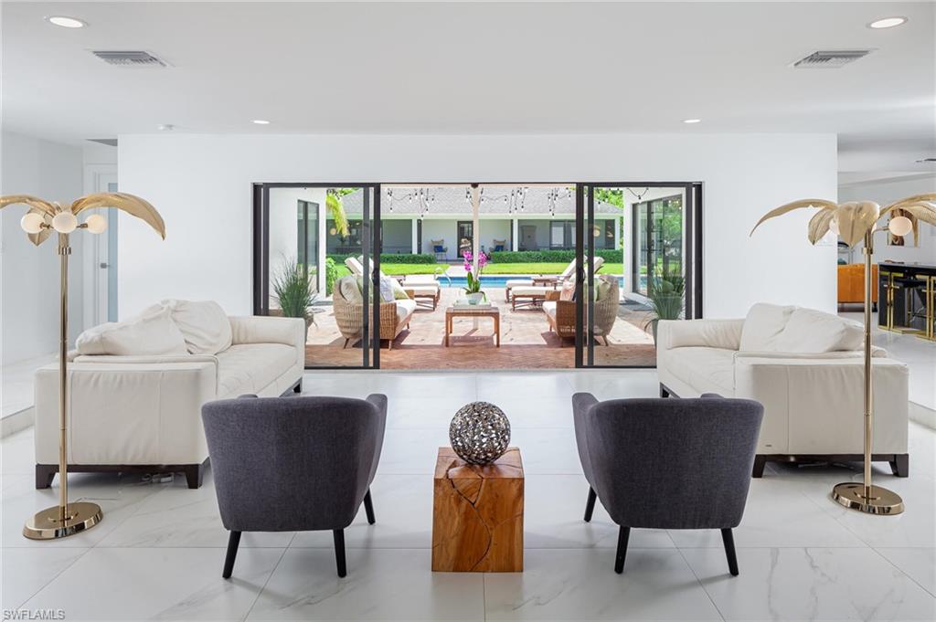 620 Carica Road Naples, FL 34108 - Photo 2 of 30