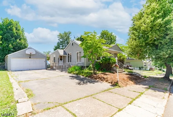$500,000 | 244 Arlington Avenue, Paterson, NJ 07502