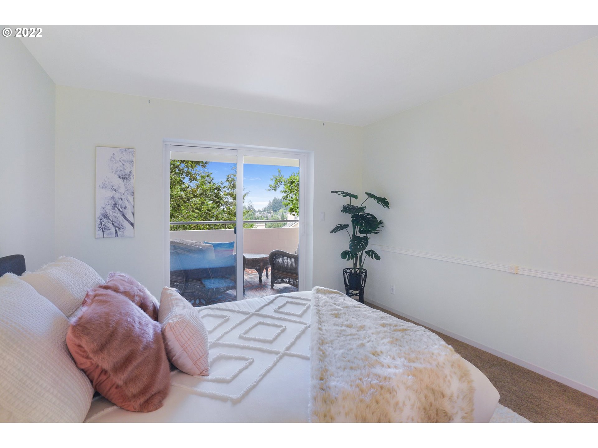 6645 West Burnside Road, Unit 541 Portland, OR 97225 - Photo 15 of 32 Bedroom, Primary