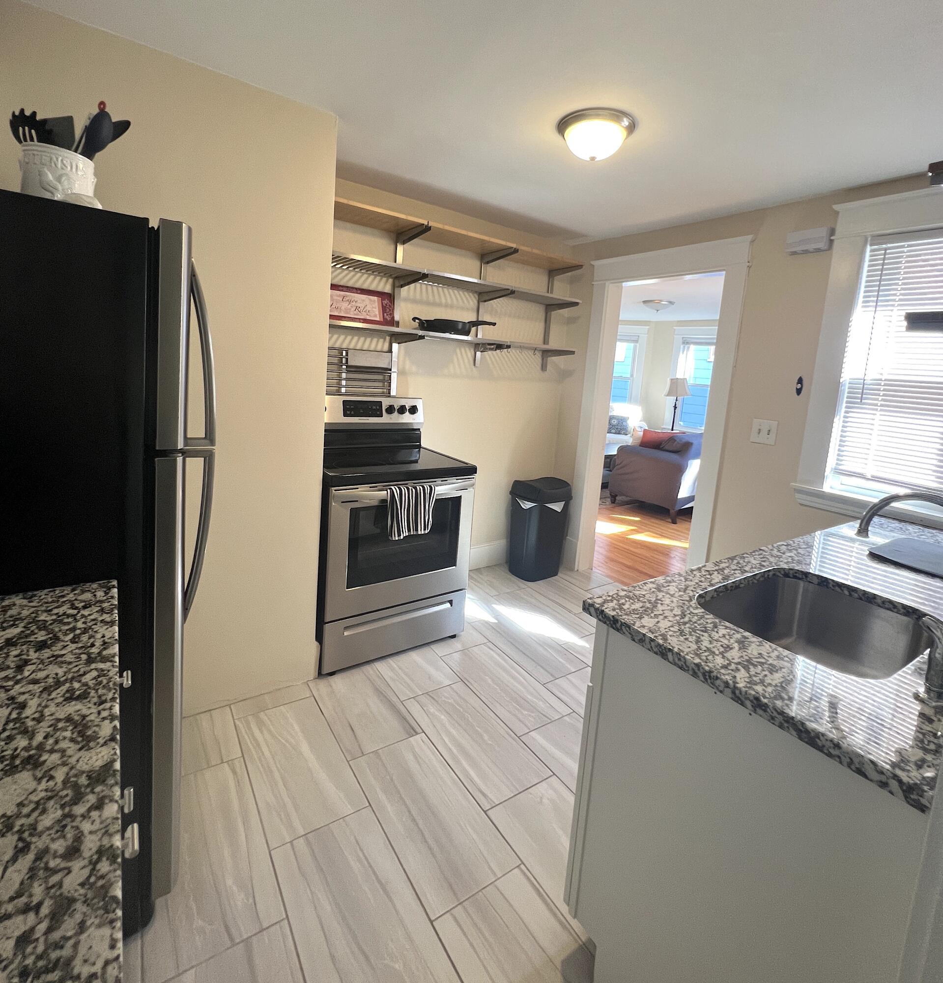 21 Dow Street, Unit 4 Portland, ME 04102 - Photo 3 of 13 Unit 4 kitchen9