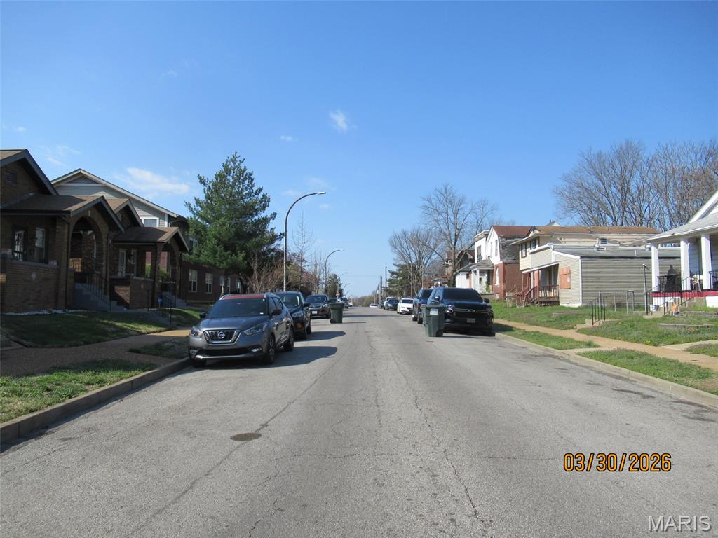5530 Partridge Avenue St. Louis, MO 63120 - Photo 2 of 16