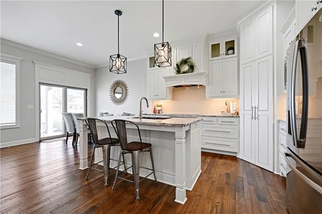 $649,950 | 25064 West 112th Terrace, Olathe, KS 66061