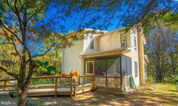 $370,000 | 295 Greenwoods Drive, Berkeley Springs, WV 25411