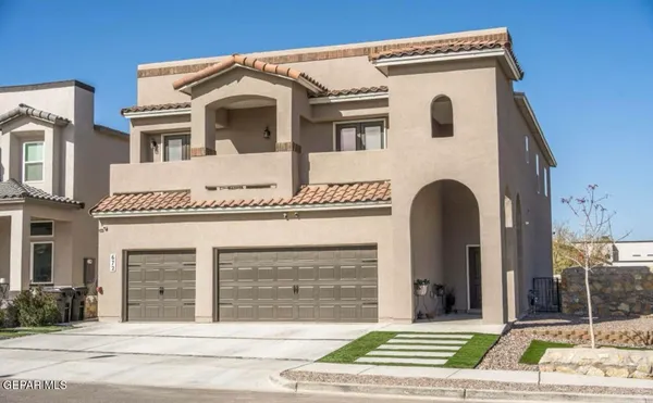 $498,950 | 672 La Entrada Circle, Sunland Park, NM 88063