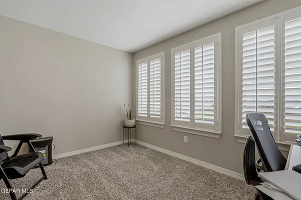 $498,950 | 672 La Entrada Circle, Sunland Park, NM 88063