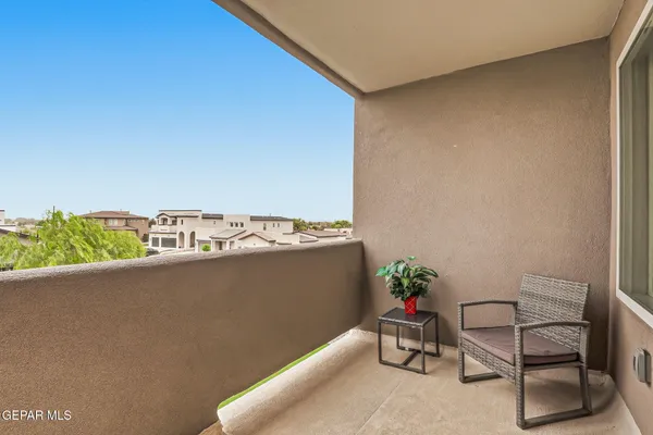 $498,950 | 672 La Entrada Circle, Sunland Park, NM 88063