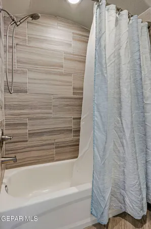 $498,950 | 672 La Entrada Circle, Sunland Park, NM 88063