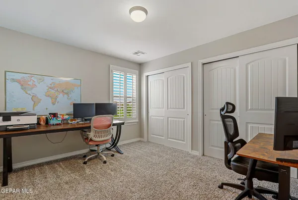 $498,950 | 672 La Entrada Circle, Sunland Park, NM 88063
