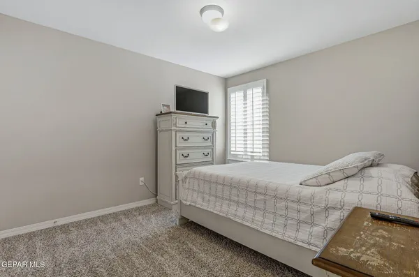 $498,950 | 672 La Entrada Circle, Sunland Park, NM 88063