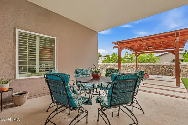 $498,950 | 672 La Entrada Circle, Sunland Park, NM 88063