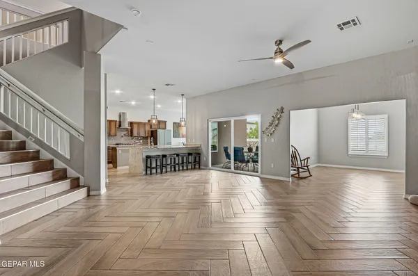 $498,950 | 672 La Entrada Circle, Sunland Park, NM 88063