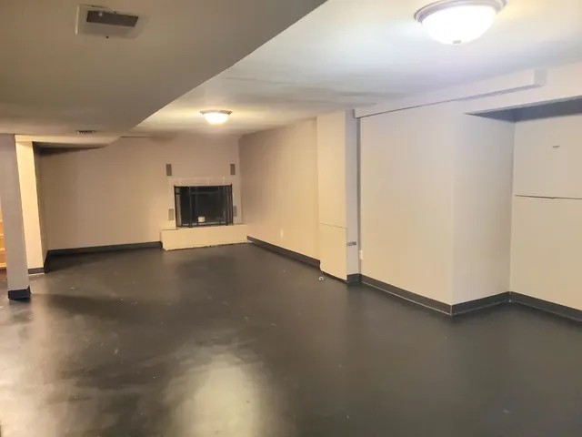 $184,900 | 414 Hilton Avenue, Rockford, IL 61107