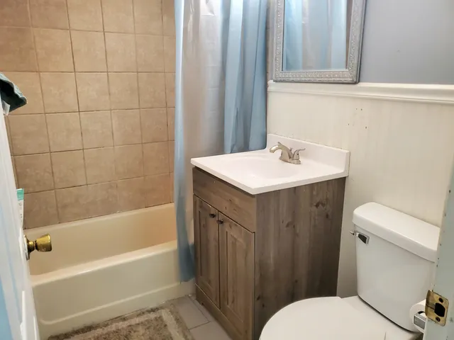 $184,900 | 414 Hilton Avenue, Rockford, IL 61107