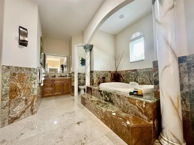 $2,195,000 | 7851 Northwest 166th Terrace, Miami Lakes, FL 33016