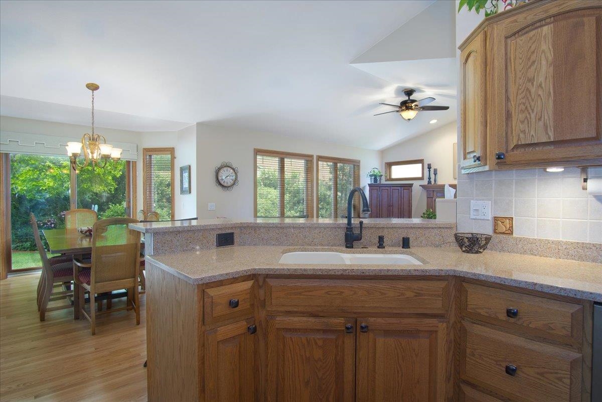 2308 Dynes Way Sun Prairie, WI 53590 - Photo 16 of 69