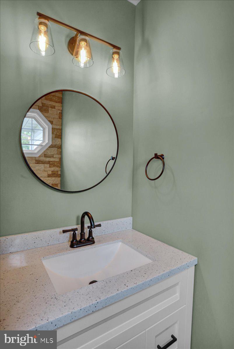 30 Tennessee Avenue Reading, PA 19608 - Photo 15 of 41