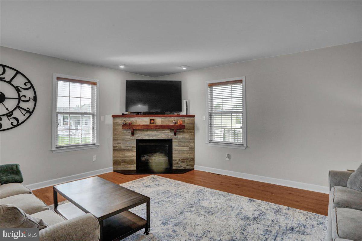 30 Tennessee Avenue Reading, PA 19608 - Photo 5 of 41