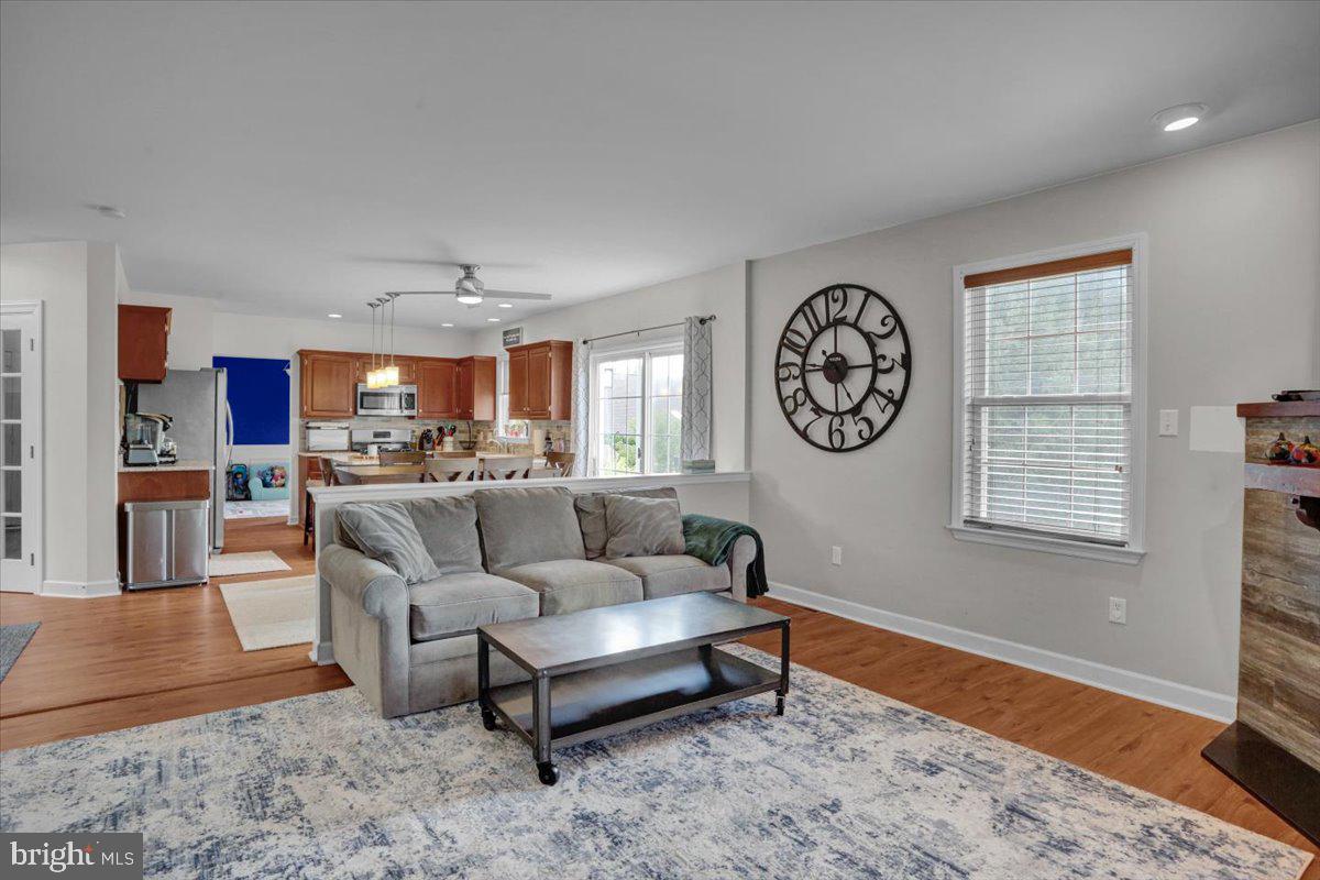 30 Tennessee Avenue Reading, PA 19608 - Photo 6 of 41