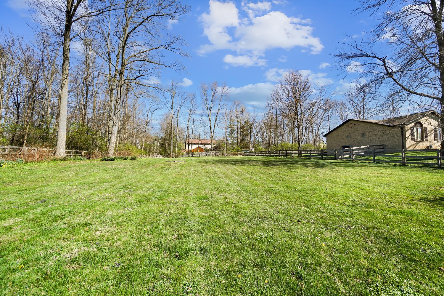 1014 Gaskins Road Cincinnati, OH 45245 - Photo 65 of 71