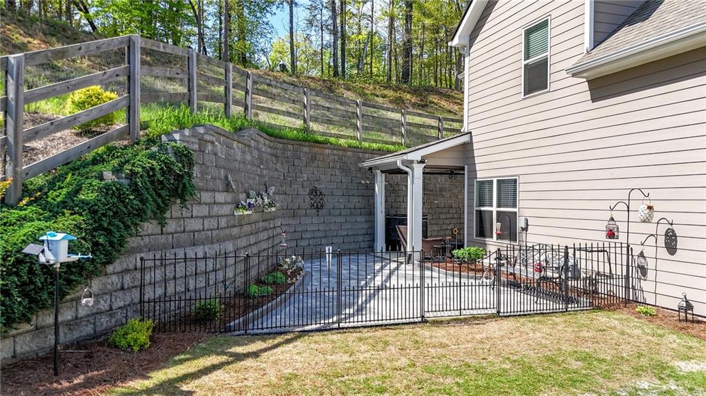 205 Creek View Place Canton, GA 30114 - Photo 21 of 54