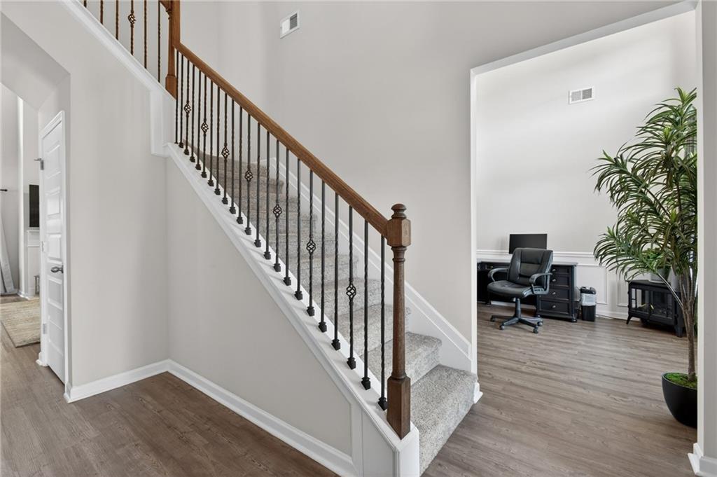 205 Creek View Place Canton, GA 30114 - Photo 30 of 54