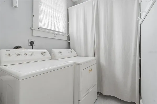 $339,500 | 318 Colonial Court, DeLand, FL 32720