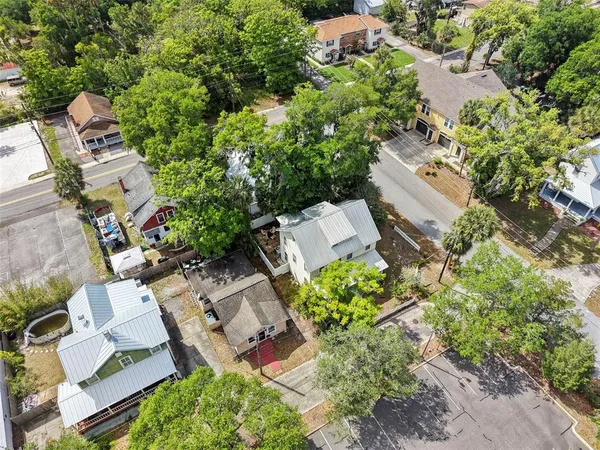 $339,500 | 318 Colonial Court, DeLand, FL 32720