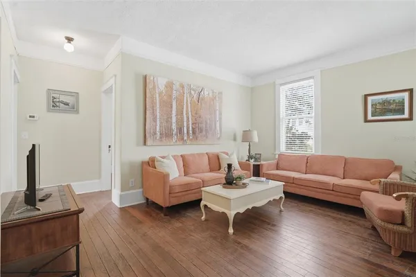 $339,500 | 318 Colonial Court, DeLand, FL 32720